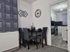 ExCel London City Airport King Beds Garden